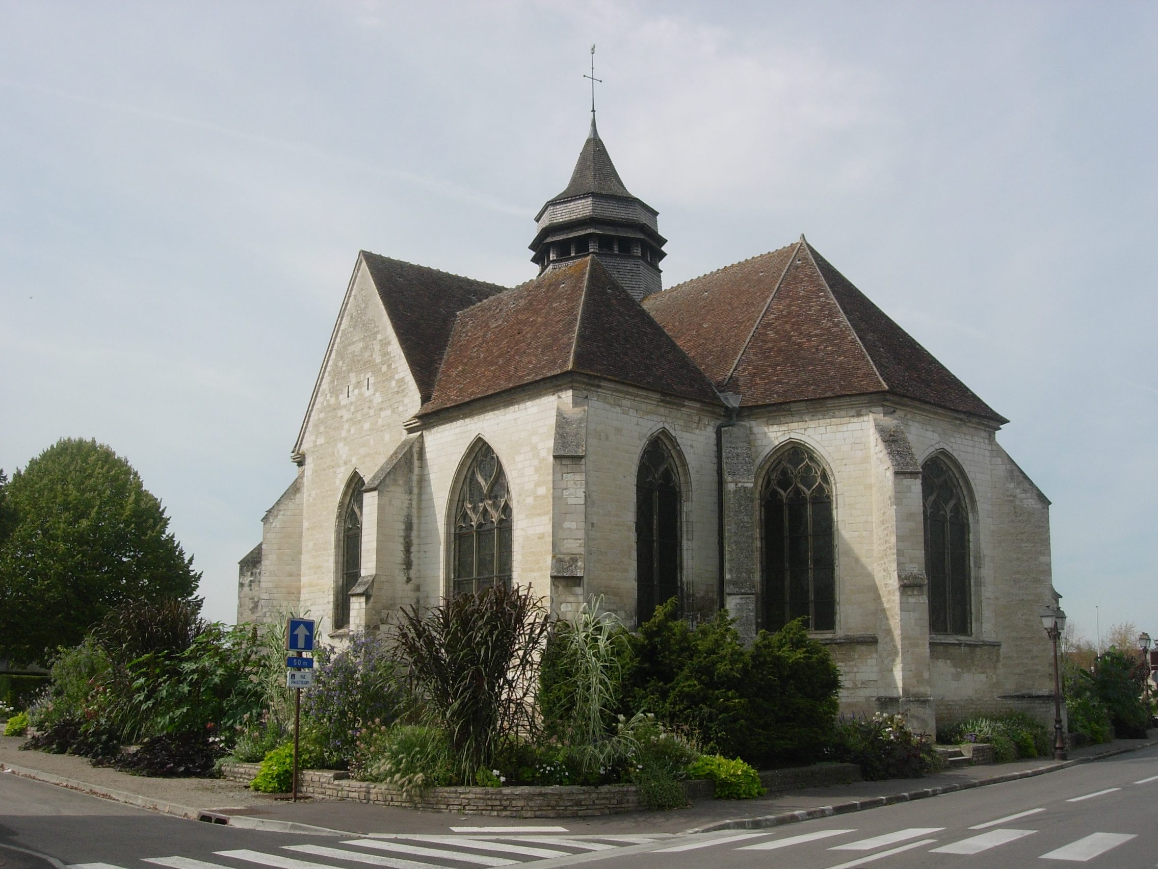 La chapelle La_Chapelle-Saint-Luc